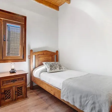 La Tirajanera 1+2 Vega de San Mateo