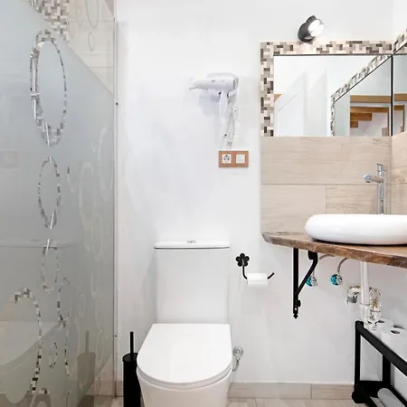 Villa La Tirajanera 1+2 *